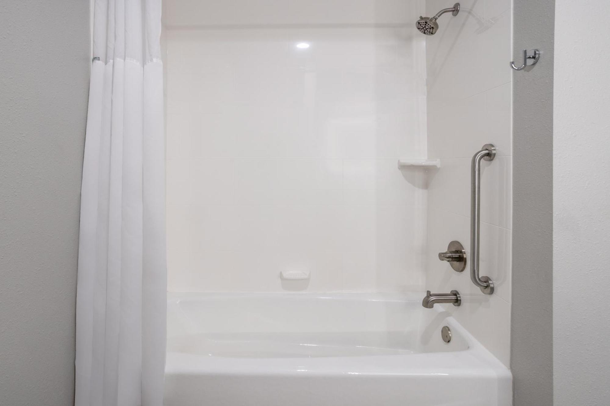 La Quinta Inn & Suites By Wyndham Valdosta Esterno foto