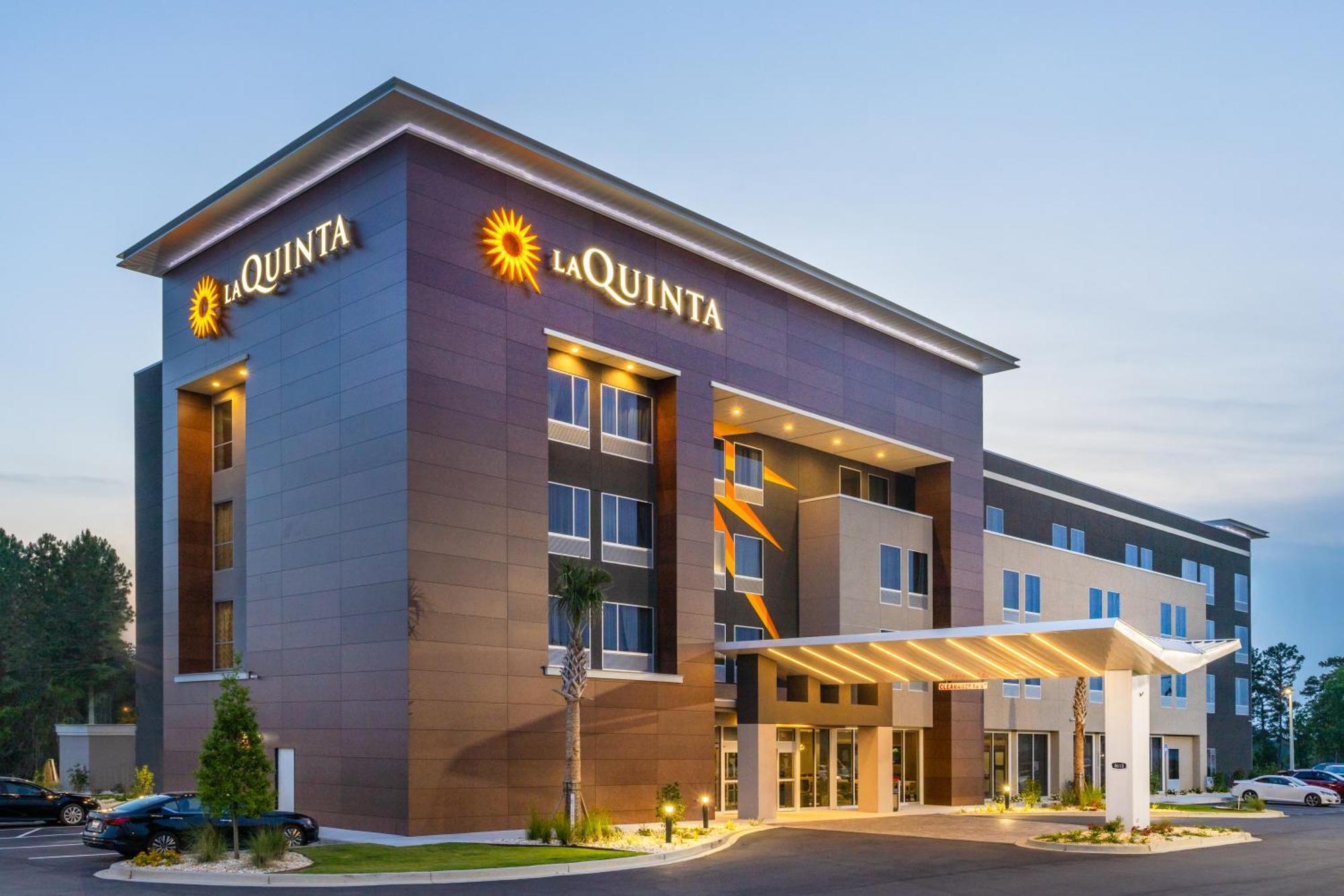La Quinta Inn & Suites By Wyndham Valdosta Esterno foto
